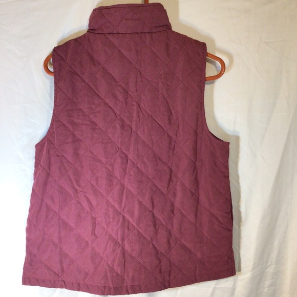 Umgee women’s size small quilted vest maroon - Picture 2 of 9